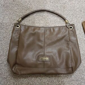Kenneth Cole Reaction Brown Leather Shoulder Purse with Gold Studded Strap